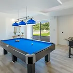 Trinity * העיירה רתימנו