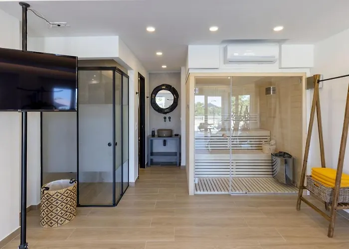 Willa Trinity Retimno