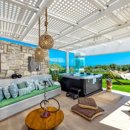 Trinity Villa *