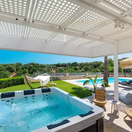 Trinity * Rethymno (Crete)