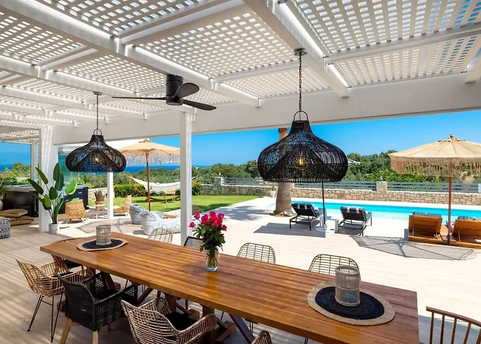 Вилла Trinity *